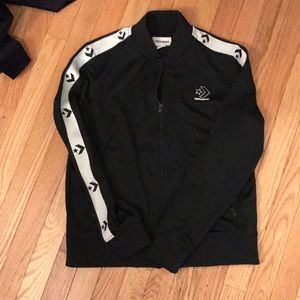 converse track jacket